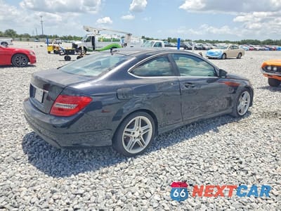 Trzecie zdjęcie samochodu z tyłu: 2015 MERCEDES-BENZ C 250 VIN:WDDGJ4HB3FG415988 - miniatura