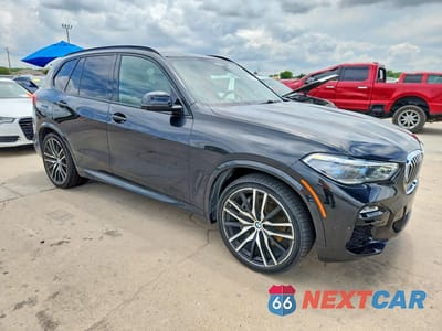 Czwarte zdjęcie samochodu z boku: 2019 BMW X5 XDRIVE50I VIN:5UXJU2C57KLN67608 - miniatura