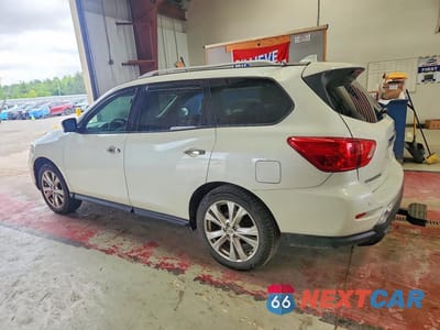 Drugie zdjęcie samochodu z przodu: 2019 NISSAN PATHFINDER SL VIN:5N1DR2MM7KC587245 - miniatura