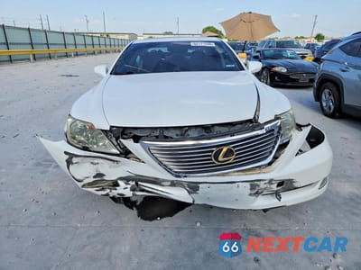 Piąte zdjęcie samochodu w środku: 2008 LEXUS LS 460 VIN:JTHBL46F985058415 - miniatura