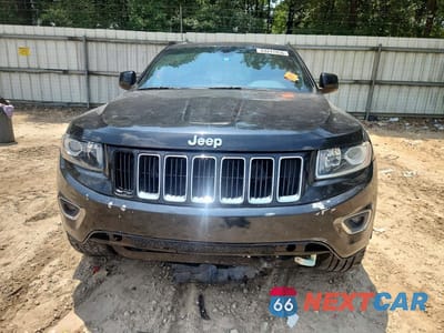 Piąte zdjęcie samochodu w środku: 2015 JEEP GRAND CHEROKEE LAREDO VIN:1C4RJEAG6FC152918 - miniatura