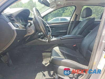 Zdjęcie 7 z 12 samochodu: 2013 BMW 528 I VIN:WBAXG5C53DD228570 - miniatura