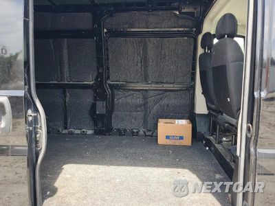Zdjęcie 11 z 14 samochodu: 2022 RAM PROMASTER 2500 2500 HIGH VIN:3C6LRVDG4NE111468 - miniatura