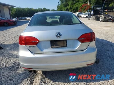 Zdjęcie 6 z 12 samochodu: 2011 VOLKSWAGEN JETTA BASE VIN:3VW2K7AJ1BM395743 - miniatura