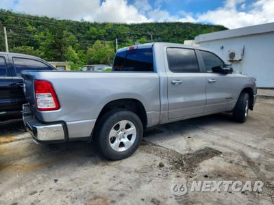 Trzecie zdjęcie samochodu z tyłu: 2022 RAM 1500 BIG HORN/LONE STAR VIN:1C6SRFFTXNN232321 - miniatura