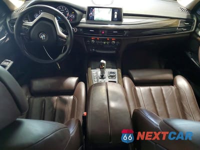 Zdjęcie 8 z 13 samochodu: 2015 BMW X5 XDRIVE35I VIN:5UXKR0C54F0K52508 - miniatura