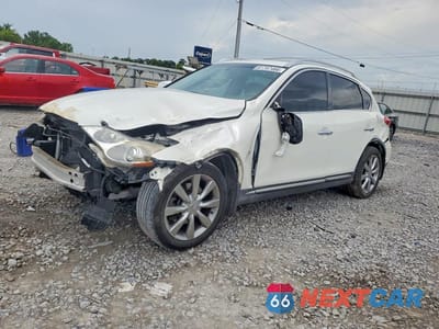2017 INFINITI QX50 BASE JN1BJ0RP1HM385131 - główne zdjęcie licytacji z USA - miniatura