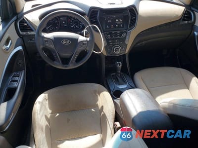 Zdjęcie 8 z 12 samochodu: 2017 HYUNDAI SANTA FE SPORT 2.4L VIN:5XYZU3LB2HG426109 - miniatura