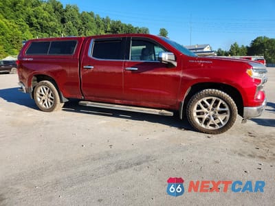 Czwarte zdjęcie samochodu z boku: 2023 CHEVROLET SILVERADO K1500 LTZ VIN:1GCUDGE88PZ333095 - miniatura