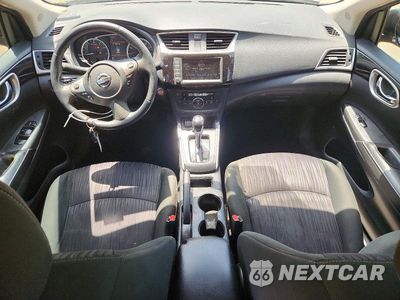 Zdjęcie 8 z 12 samochodu: 2019 NISSAN SENTRA SV VIN:3N1AB7APXKY431122 - miniatura