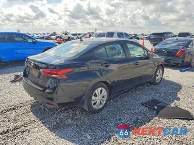 Trzecie zdjęcie samochodu z tyłu: 2022 NISSAN VERSA S VIN:3N1CN8DV1NL839543 - miniatura