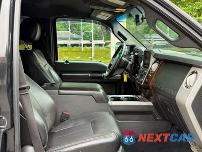 Piąte zdjęcie samochodu w środku: 2015 FORD F250 SUPER DUTY VIN:1FT7W2BT3FEA07455 - miniatura