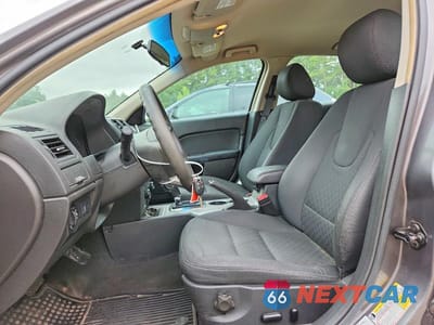 Zdjęcie 7 z 12 samochodu: 2012 FORD FUSION SE VIN:3FAHP0HG3CR261214 - miniatura
