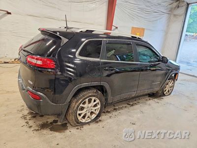 Trzecie zdjęcie samochodu z tyłu: 2017 JEEP CHEROKEE LATITUDE VIN:1C4PJMCS3HD226117 - miniatura