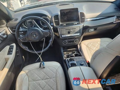 Zdjęcie 8 z 13 samochodu: 2017 MERCEDES-BENZ GLS 550 4MATIC VIN:4JGDF7DE7HA885765 - miniatura