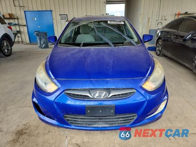 Piąte zdjęcie samochodu w środku: 2012 HYUNDAI ACCENT GLS VIN:KMHCU4AE0CU064924 - miniatura