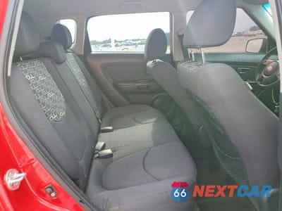 Zdjęcie 10 z 12 samochodu: 2011 KIA SOUL + VIN:KNDJT2A23B7304005 - miniatura