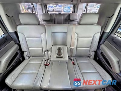 Zdjęcie 10 z 15 samochodu: 2015 CHEVROLET SUBURBAN C1500 LT VIN:1GNSCJKC8FR505342 - miniatura