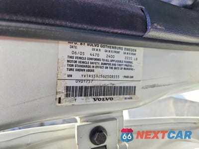 Zdjęcie 13 z 13 samochodu: 2006 VOLVO S60 2.5T VIN:YV1RS592562508555 - miniatura