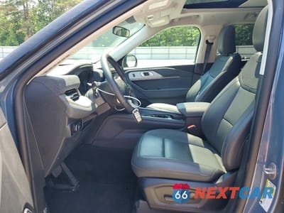 Zdjęcie 7 z 13 samochodu: 2025 FORD EXPLORER ACTIVE VIN:1FMUK8DH4SGC38983 - miniatura