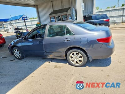 Drugie zdjęcie samochodu z przodu: 2005 HONDA ACCORD VIN:1HGCM66595A008835 - miniatura