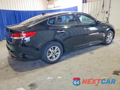 Trzecie zdjęcie samochodu z tyłu: 2016 KIA OPTIMA LX VIN:5XXGT4L37GG094972 - miniatura