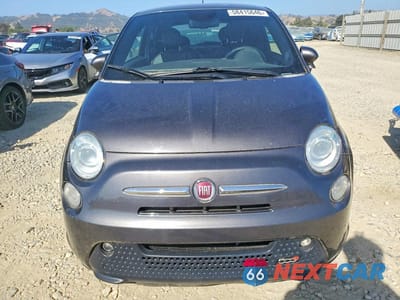 Piąte zdjęcie samochodu w środku: 2014 FIAT 500 ELECTRIC VIN:3C3CFFGE4ET244796 - miniatura