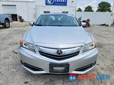 Piąte zdjęcie samochodu w środku: 2013 ACURA ILX VIN:19VDE3F79DE302336 - miniatura