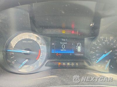 Zdjęcie 9 z 14 samochodu: 2017 FORD EXPLORER XLT VIN:1FM5K8DH9HGC59499 - miniatura