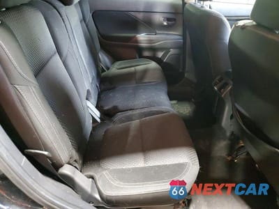 Zdjęcie 11 z 13 samochodu: 2020 MITSUBISHI OUTLANDER SE/SEL/LE VIN:JA4AZ3A32LZ045987 - miniatura