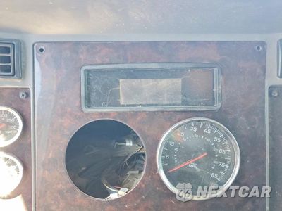Zdjęcie 8 z 10 samochodu: 2016 KENWORTH T370 DUMP TRUCK VIN:3BKHLJ9X2GF109836 - miniatura