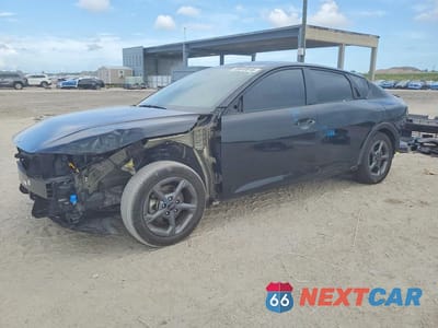 2025 KIA K4 LXS 3KPFT4DEXSE119392 - główne zdjęcie licytacji z USA - miniatura