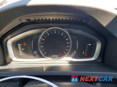 Zdjęcie 9 z 12 samochodu: 2015 VOLVO S60 PREMIER VIN:YV126MFK0F2334656 - miniatura