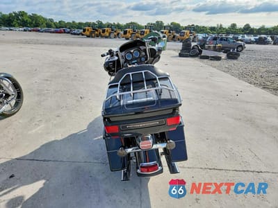 Czwarte zdjęcie samochodu z boku: 2009 HARLEY-DAVIDSON FLHTCU VIN:1HD1FC4179Y632661 - miniatura
