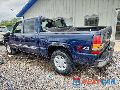 Drugie zdjęcie samochodu z przodu: 2005 GMC NEW SIERRA K1500 VIN:2GTEK13T951291167 - miniatura