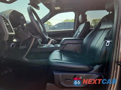 Zdjęcie 7 z 13 samochodu: 2021 FORD EXPEDITION XLT VIN:1FMJU1HT4MEA03520 - miniatura