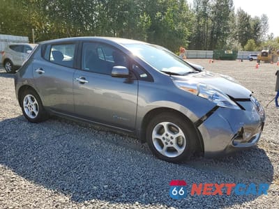 Czwarte zdjęcie samochodu z boku: 2015 NISSAN LEAF SV VIN:1N4AZ0CP0FC305921 - miniatura