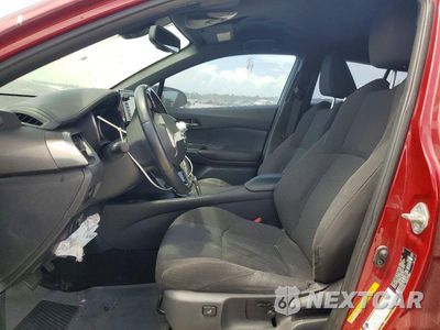 Zdjęcie 7 z 12 samochodu: 2018 TOYOTA C-HR XLE PREMIUM VIN:NMTKHMBX7JR043086 - miniatura