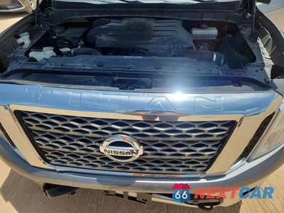 Zdjęcie 11 z 12 samochodu: 2018 NISSAN TITAN 4WD V8 CREW CAB 5.6L SV VIN:1N6AA1E56JN508003 - miniatura