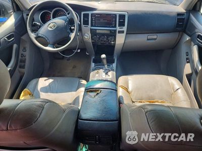 Zdjęcie 8 z 13 samochodu: 2009 TOYOTA 4RUNNER LIMITED VIN:JTEBU17R39K037726 - miniatura