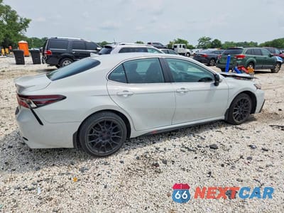 Trzecie zdjęcie samochodu z tyłu: 2022 TOYOTA CAMRY SE VIN:4T1T11AK5NU042997 - miniatura