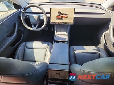 Zdjęcie 8 z 12 samochodu: 2024 TESLA MODEL 3 VIN:5YJ3E1EB7RF744692 - miniatura