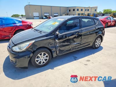 2013 HYUNDAI ACCENT GS KMHCT5AEXDU120944 - główne zdjęcie licytacji z USA - miniatura