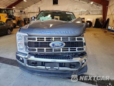 Piąte zdjęcie samochodu w środku: 2024 FORD F250 SUPER DUTY VIN:1FT7W2BN8REF03177 - miniatura