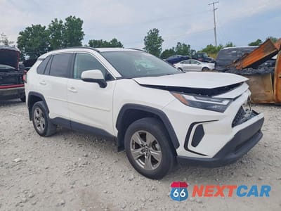 Czwarte zdjęcie samochodu z boku: 2022 TOYOTA RAV4 XLE VIN:2T3P1RFV7NC309861 - miniatura