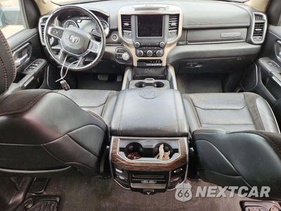 Zdjęcie 8 z 13 samochodu: 2020 RAM 1500 LARAMIE VIN:1C6SRFJTXLN325182 - miniatura