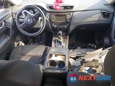 Zdjęcie 8 z 12 samochodu: 2018 NISSAN ROGUE SV VIN:KNMAT2MTXJP620570 - miniatura