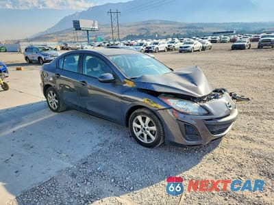 Czwarte zdjęcie samochodu z boku: 2010 MAZDA 3 I VIN:JM1BL1SF3A1276448 - miniatura