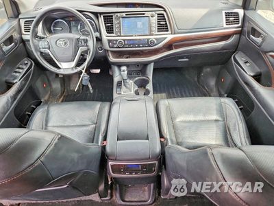 Zdjęcie 8 z 13 samochodu: 2014 TOYOTA HIGHLANDER LIMITED VIN:5TDDKRFH9ES007322 - miniatura