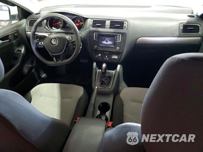 Zdjęcie 8 z 12 samochodu: 2018 VOLKSWAGEN JETTA S VIN:3VW2B7AJ4JM252378 - miniatura